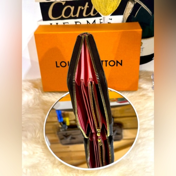 💎 LOUIS VUITTON illustre Monogram Zippy Wallet w/COA Full Inclusion - Picture 12 of 13